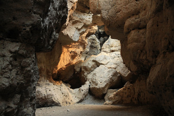 kanion i naturalne formacje skalne spitzkoppe w namibii - obrazy, fototapety, plakaty
