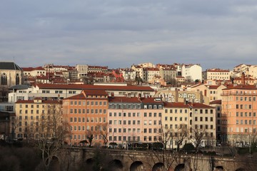 Fototapeta na wymiar La colline de la Croix Rousse - Ville de Lyon - Département du Rhône - France