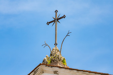 Obraz premium Cross on Building in Tuscany, Italy, Kreuz, Toskana, Italien