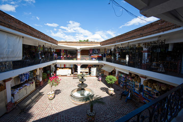 Central courtyard of the handicraft market
