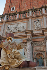 Obraz premium Italy, Venice colorful carnival masks.