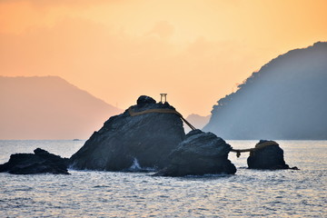 夫婦岩