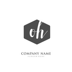 Fototapeta premium Handwritten initial letter O H OH for identity and logo. Vector logo template with handwriting and signature style.