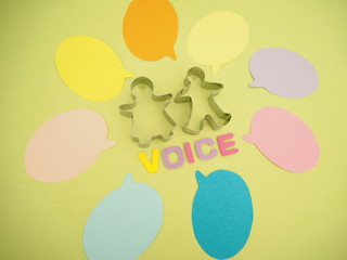 人に吹き出したくさんとVoiceの単語