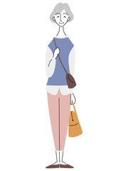 旅行に出かけるシニア女性