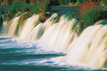 Fototapeta na wymiar Waterfalls on Mrežnica River, Croatia