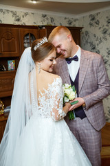 First meeting of the bride and groom on the wedding day