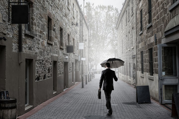 Lost among city streets. Mixed media