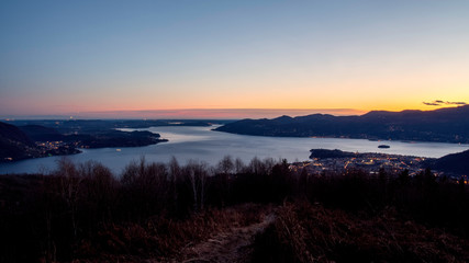 Lago Maggiore fotografato dal piazzale della chiesa di San Salvatore a Premeno (VB), Piemonte, Italia.
