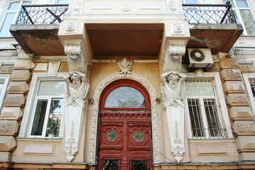 Beautiful old architecture in Odesa, Ukraine - 319418240