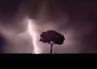 Une nuit d’été, un orage éclate sur un paysage de campagne, avec pour unique décor la silhouette d’un arbre frappé par la foudre. - obrazy, fototapety, plakaty