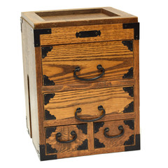 桐たんすのミニチュア 白抜き物撮り写真