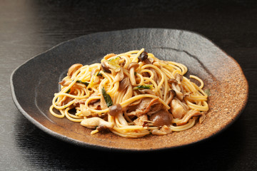 きのこの和風スパゲッティー