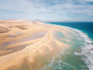 Fotobehang Sotavento Beach, Fuerteventura, Canarische Eilanden Sotavento strand bij vloed, Fuerteventura, Canarische eilanden. Luchtfoto