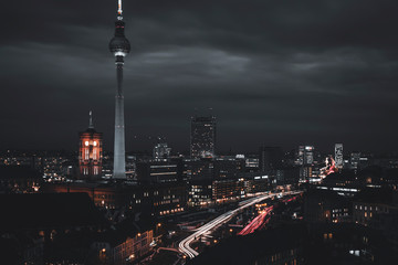 Berlin bei Nacht im Winter