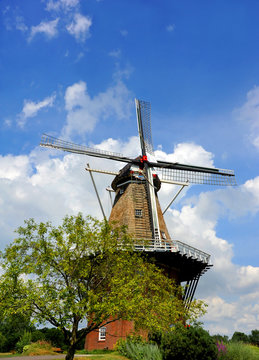 Blue Sky Frames DeZwaan Windmill