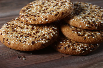 delicious crumbly cookies sprinkled with fragrant sesame seeds