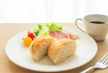 全粒粉のパン