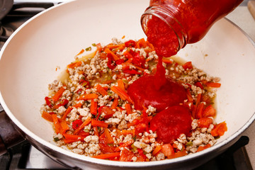 Chef at work: How to make Bolognese sauce for pasta