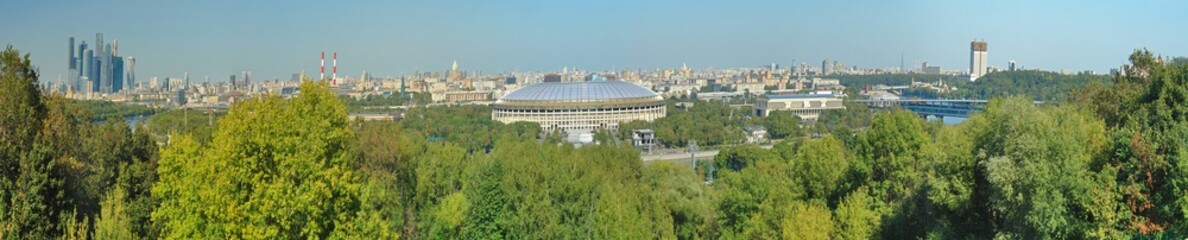 Panorama Moskwy ze Wzgórz Worobiowych © robnaw
