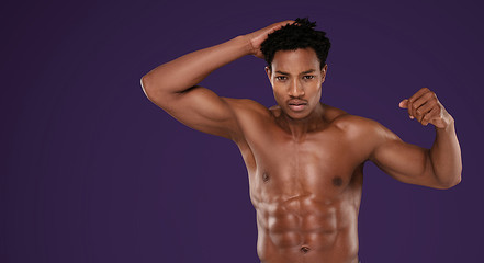 Fototapeta premium Fit african man with naked torso.