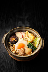 鍋焼きうどん　Nabeyaki-Udon