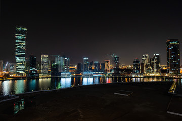 Fototapeta premium Dubai, UAE - January 2020. Dubai skylines at night