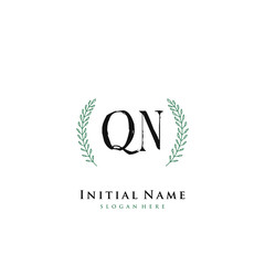 Obraz premium QN Initial handwriting logo vector