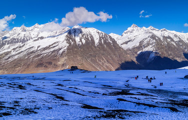 Fototapeta na wymiar Rohtang Pass and mighty snow caped mountains near Manali Himachal Pradesh India