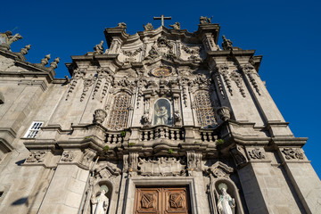 Igreja do Carmo, a famous church in Porto, Portugal known for its blue tiled facade and baroque architecture