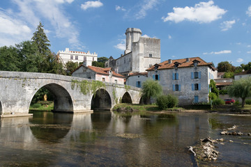 Fototapeta na wymiar Bourdeilles - Dordogne - Périgord