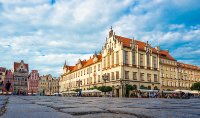 Fototapeta na wymiar 2019-06-05 Market square. Wroclaw, Poland