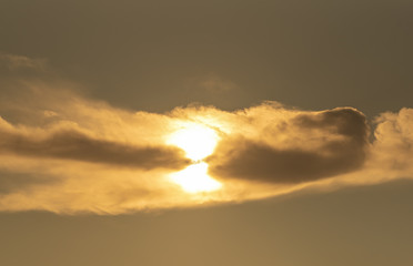 Clouds and colors of a dawn in the Latin American summer.