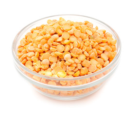 Fototapeta na wymiar Seeds of peas on glass bowl.