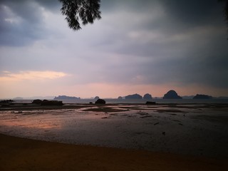 Malerischer Sonnenaufgang Thailand
