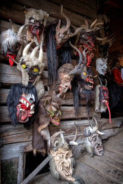 Krampus und Perchten - Brauchtum im Salzburgerland