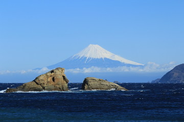 伊豆松崎町　雲見から見た富士山