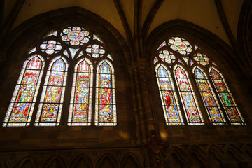 Obraz premium Stained window of the Strasbourg Cathedral, France