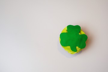 Cupcake with shamrock