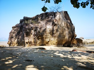 Ko Cham, Ko Jum Strände, Krabi Thailand