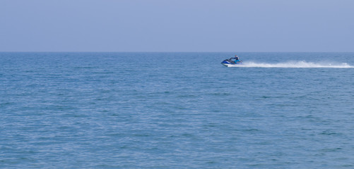 Jet ski