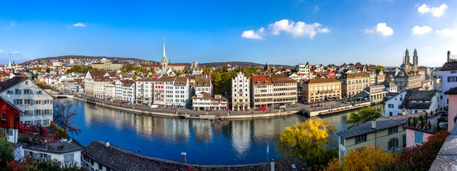 Ausblick über die Stadt Zuerich, Schweiz 