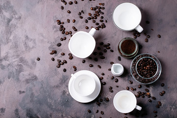 Obraz na płótnie Canvas Fresh coffee in cups