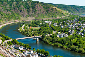 Obraz premium Cityscape of Cochem, historic German city along the river Moselle