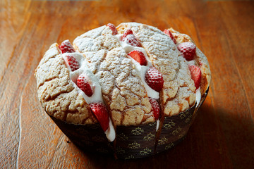 Strawberry and whipped cream bread 