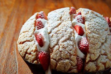 Strawberry and whipped cream bread 