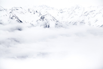 Kitzbüheler Alpen früh morgens im Nebel, ein schönes Foto im Jahre 2013