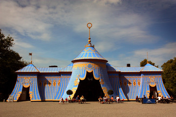 Koppartälten i hagaparken