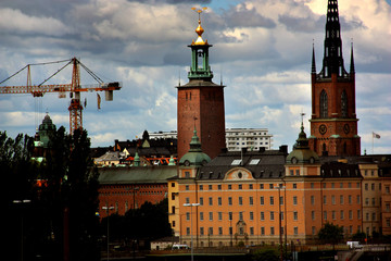 Stadshuset och riddarholmskyrkan.