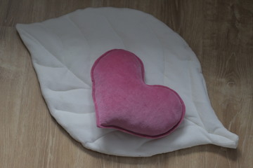 decorative plush heart-shaped pillows for the interior